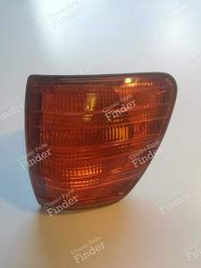 Front left turn signal - MERCEDES BENZ S (W116)