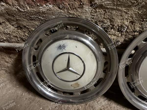 3 hubcaps NOS - MERCEDES BENZ W123 - 1154010324- 4